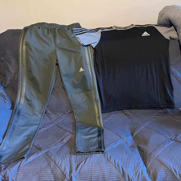 adidas Pants - EUC CUTE WOMEN ADIDAS SET SIZE MEDIUM